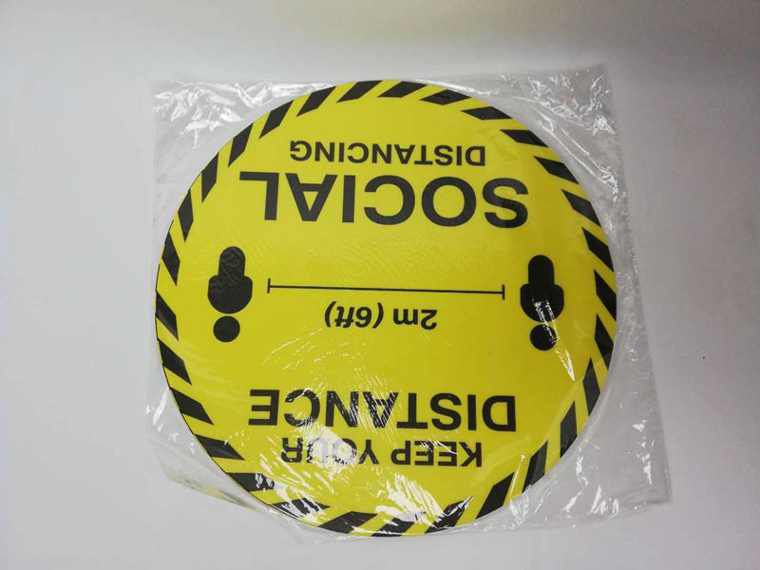 黃色社交距離貼